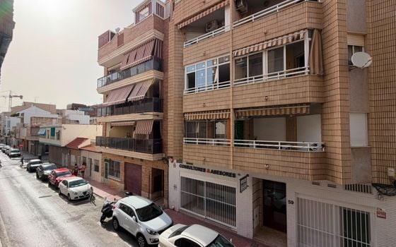2 bedroom Apartment in Torrevieja - CT143842 - Photo - Small - 24