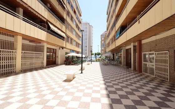 3 bedroom Apartment in Torrevieja - AG152448 - Photo - 1