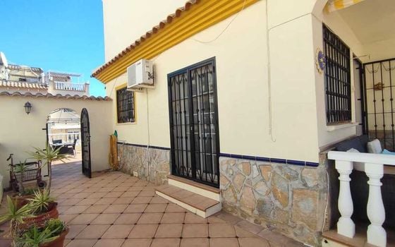 Villa de 3 chambres à Playa Flamenca - SMS144781 - Photo - 3