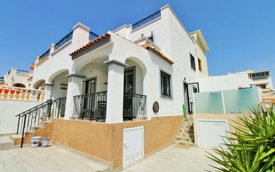 3 bedroom Townhouse in Los Altos - VC145010 - Photo - 1