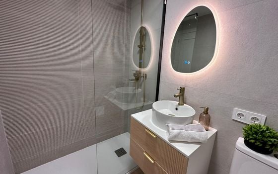 2 bedroom Apartment in Torrevieja - CT145061 - Photo - Small - 17