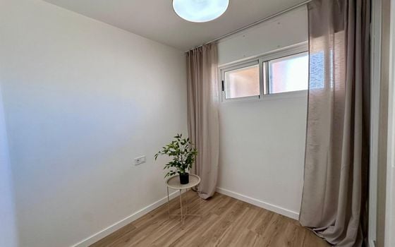 2 bedroom Apartment in Torrevieja - CT145061 - Photo - Small - 13