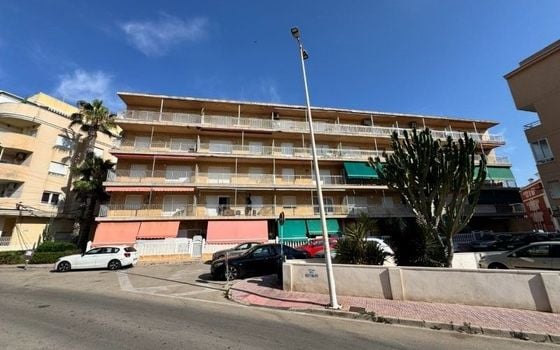 2 bedroom Apartment in La Mata - JLM145203 - Photo - 1