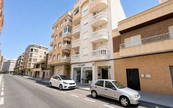 Apartament w Torrevieja, 2 sypialnie - GVS145241 - Zdjęcie - 1