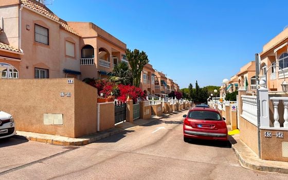 2 bedroom Bungalow in Torrevieja - FPS145386 - Photo - Small - 23