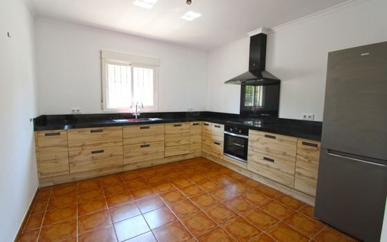 Villa de 5 habitaciones en Orba - PGP145773 - Foto - Small - 9