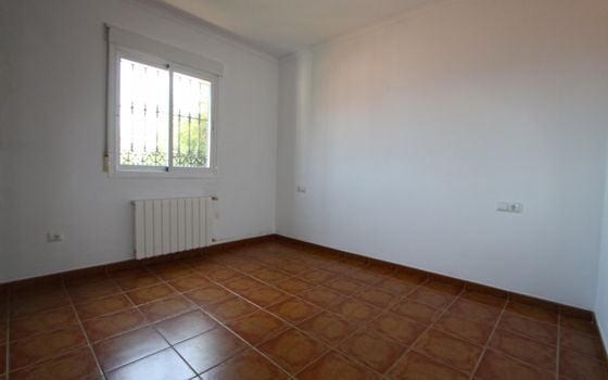 Villa de 5 habitaciones en Orba - PGP145773 - Foto - Small - 17