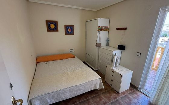 Duplex de 3 chambres à Torrevieja - CT145870 - Photo - Small - 8