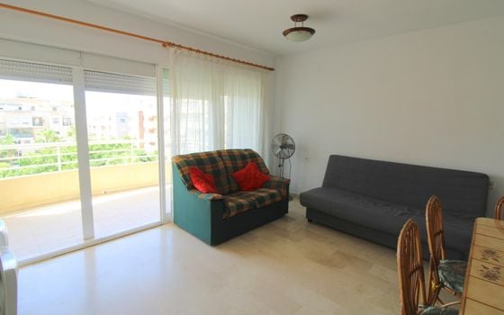 Apartamento de 3 habitaciones en Torrevieja - ALM146034 - Foto - 2