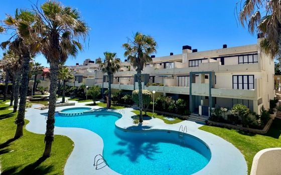 2 bedroom Apartment in Torrevieja - CBW146037 - Photo - 3
