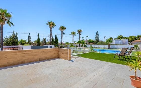 8 bedroom Villa in Los Montesinos - CBB146194 - Photo - Small - 49