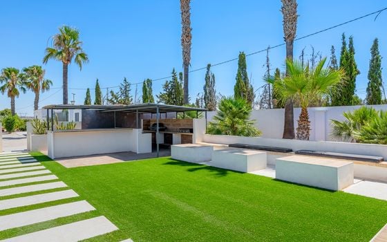 8 bedroom Villa in Los Montesinos - CBB146194 - Photo - Small - 40