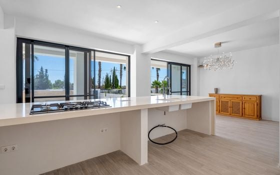 8 bedroom Villa in Los Montesinos - CBB146194 - Photo - Small - 9