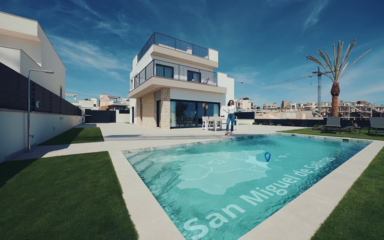 Villa de 3 chambres à San Miguel de Salinas - LH37237 - Photo - 1
