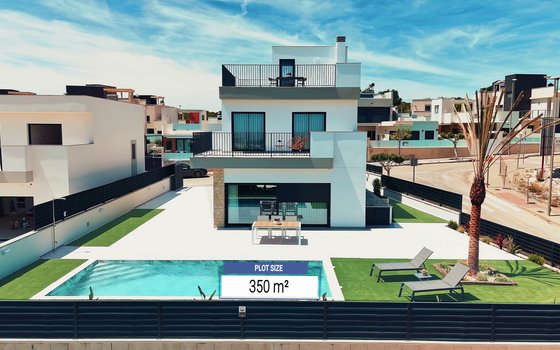 Villa de 3 chambres à San Miguel de Salinas - LH37232 - Photo - Small - 7