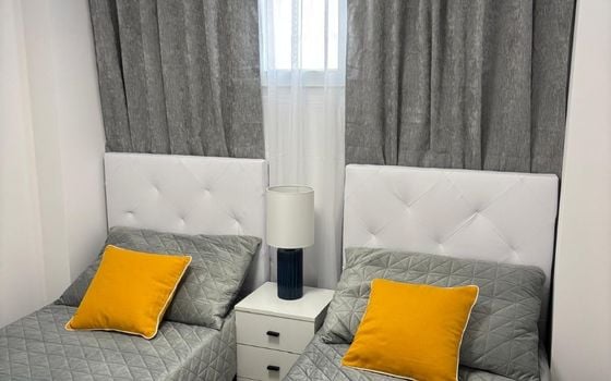 2 bedroom Apartment in Torrevieja - LR146549 - Photo - Small - 9