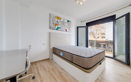 4 bedroom Villa in Torrevieja - CBC37369 - Photo - Small - 25