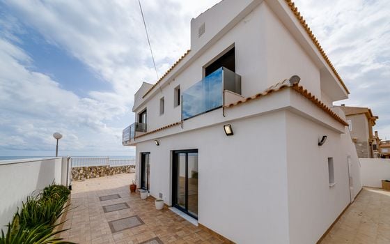 4 bedroom Villa in Torrevieja - CBC37369 - Photo - Small - 46