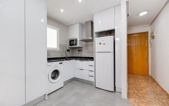 2 bedroom Apartment in Torrevieja - CYM146968 - Photo - Small - 6