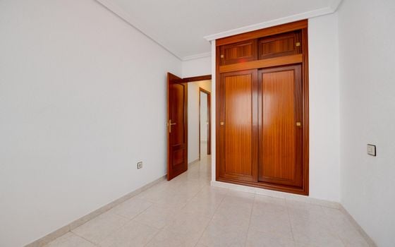 Appartement de 2 chambres à Torrevieja - CYM146969 - Photo - Small - 13
