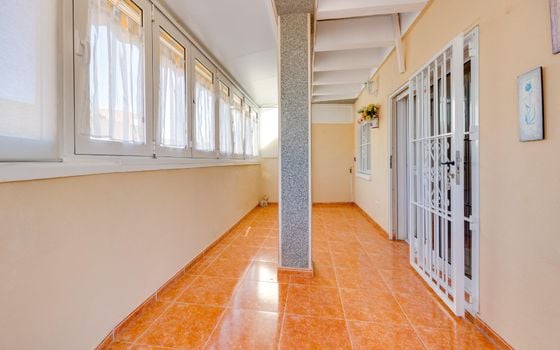 3 bedroom Penthouse in Torrevieja - CYM146971 - Photo - Small - 19