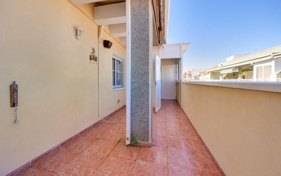 3 bedroom Penthouse in Torrevieja - CYM146971 - Photo - Small - 24