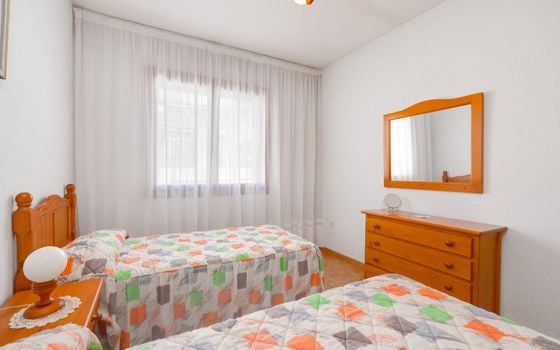3 bedroom Bungalow in Torrevieja - CYM146972 - Photo - Small - 17