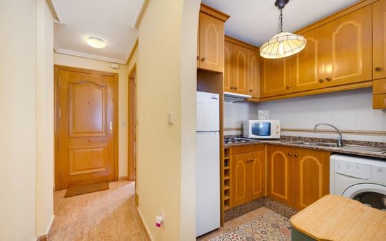 2 bedroom Apartment in Torrevieja - CYM146973 - Photo - Small - 10