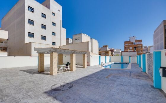 2 bedroom Apartment in Torrevieja - CYM146973 - Photo - Small - 27