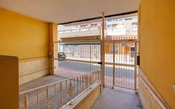 2 bedroom Apartment in Torrevieja - CYM146973 - Photo - Small - 28