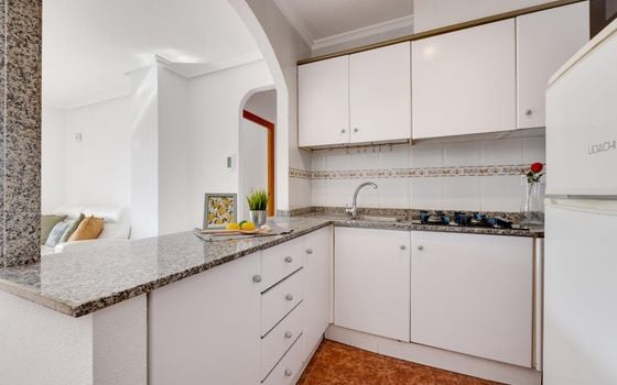 2 bedroom Apartment in Torrevieja - CYM146977 - Photo - Small - 9