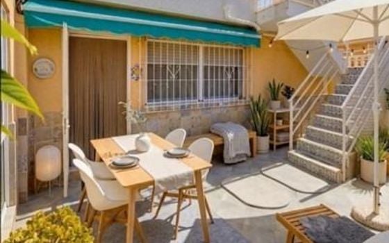 2 bedroom Townhouse in Torrevieja - CYM146980 - Photo - 2