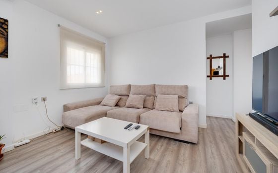Apartament w Torrevieja, 3 sypialnie - CYM146981 - Zdjęcie - 2