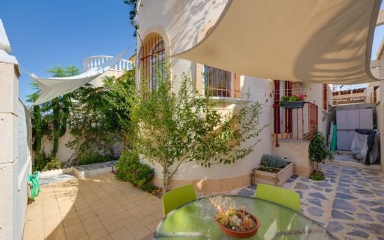 Villa de 2 chambres à Torrevieja - CYM146982 - Photo - Small - 27