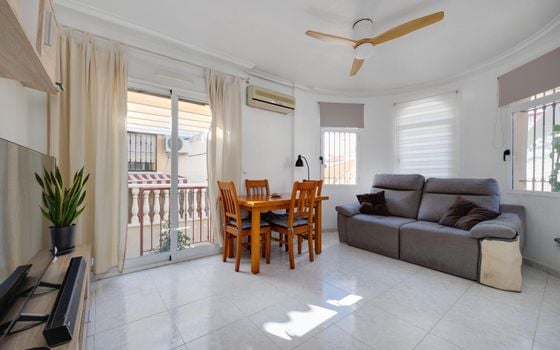 Villa de 2 chambres à Torrevieja - CYM146982 - Photo - Small - 7