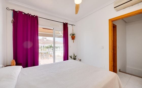Villa de 2 chambres à Torrevieja - CYM146982 - Photo - Small - 15