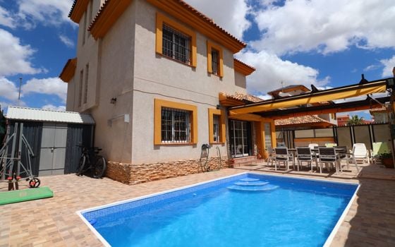 3 bedroom Villa in Los Montesinos - VRE147102 - Photo - 2