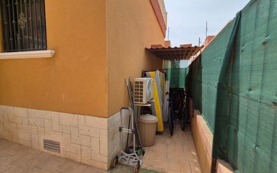 Villa de 2 chambres à Torrevieja - RCJ147358 - Photo - Small - 23