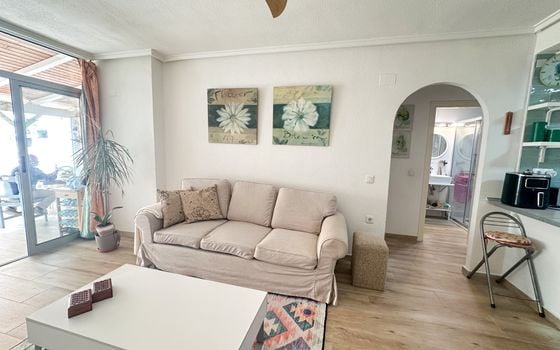 Apartamento de 2 habitaciones en Torrevieja - RCJ147373 - Foto - 4