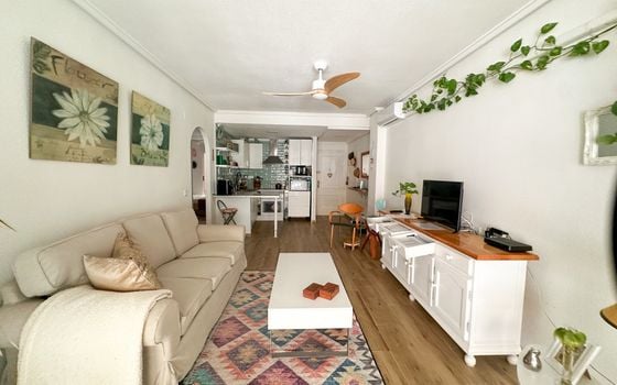 Apartamento de 2 habitaciones en Torrevieja - RCJ147373 - Foto - 5