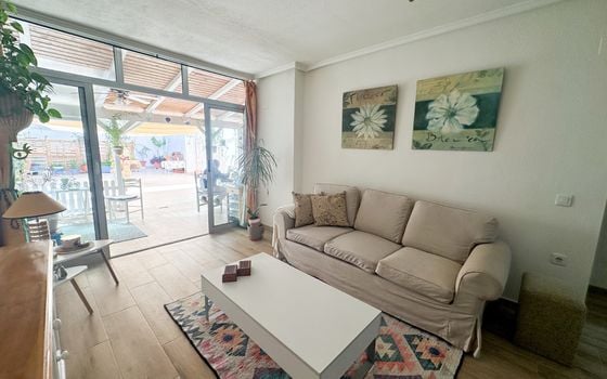 Apartamento de 2 habitaciones en Torrevieja - RCJ147373 - Foto - 2