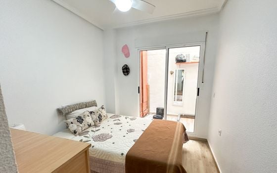 2 bedroom Apartment in Torrevieja - RCJ147373 - Photo - Small - 13