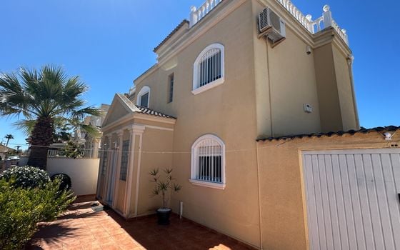 Vilă cu 3 dormitoare în Torrevieja - RCJ147385 - Imagini - Small - 29