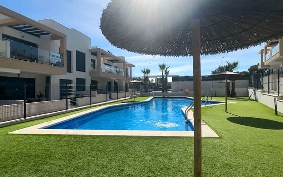 2 bedroom Bungalow in Orihuela Costa - RCJ147390 - Photo - Small - 33