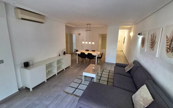3 bedroom Apartment in Torrevieja - RCJ147393 - Photo - 2