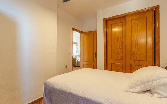 2 bedroom Apartment in Torrevieja - LEA147594 - Photo - Small - 7