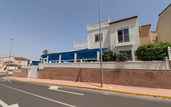 4 bedroom Villa in Algorfa - VRE148196 - Photo - Small - 36