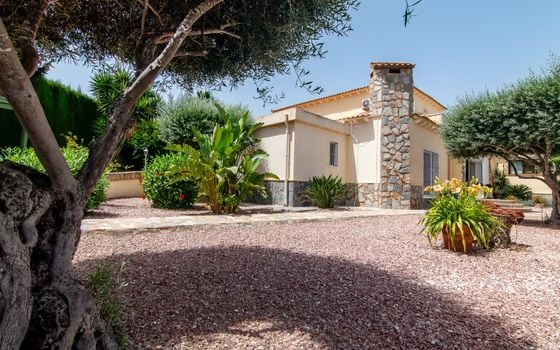 5 bedroom Villa in Algorfa - NHT148303 - Photo - Small - 32