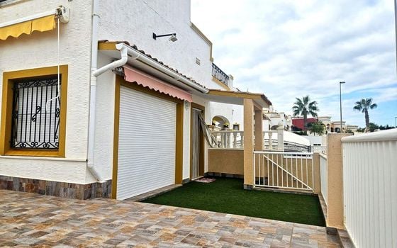 6 bedroom Townhouse in Orihuela Costa - CT148364 - Photo - 2