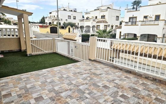 6 bedroom Townhouse in Orihuela Costa - CT148364 - Photo - Small - 16